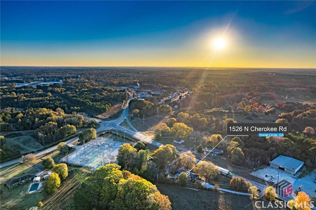 1526 North Cherokee Road Social Circle, GA 30025 - Photo 4 of 43