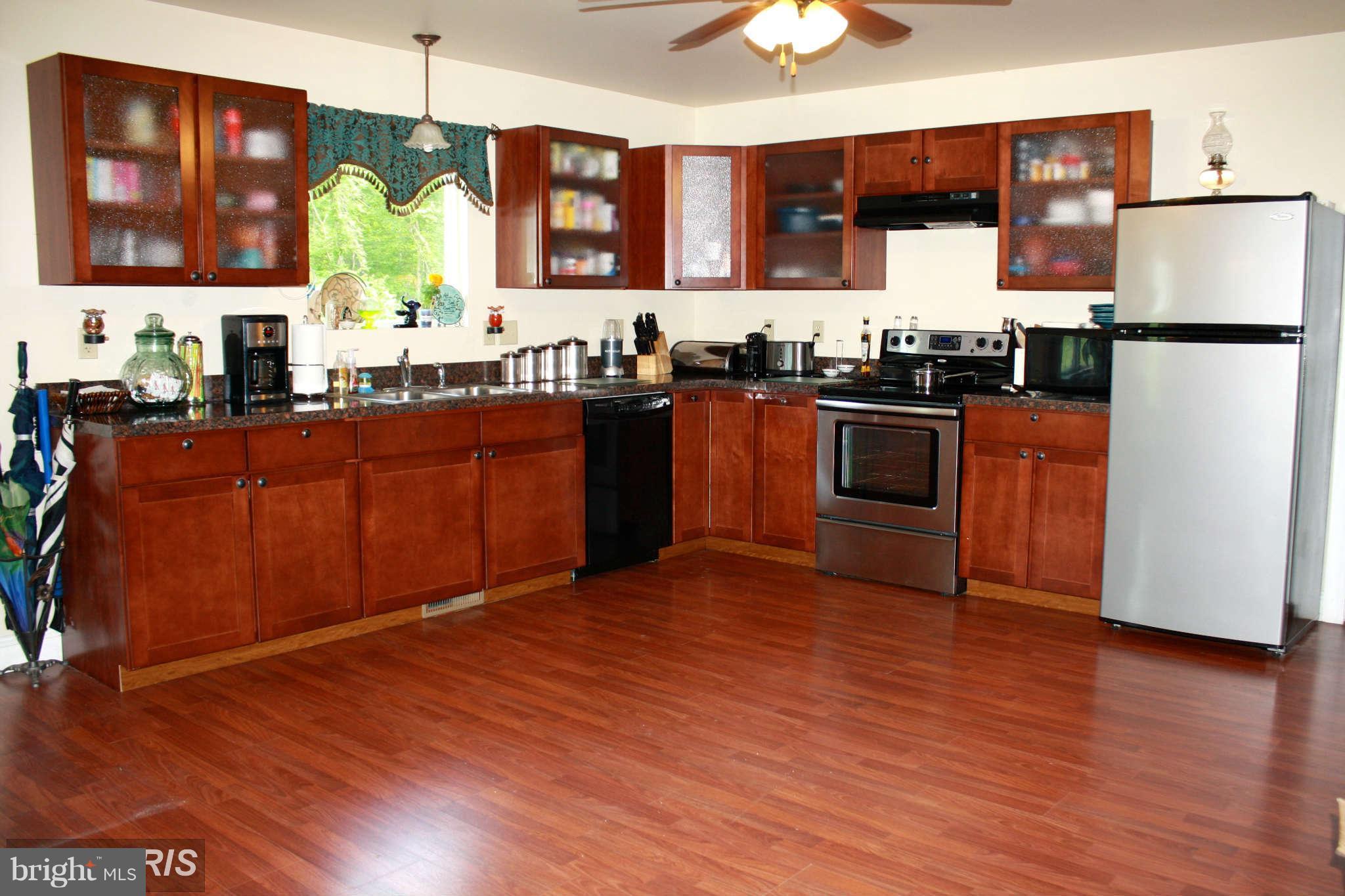 5950 Hallowing Point Road Prince Frederick, MD 20678 - Photo 5 of 9 Before the water damage-Could look like this again