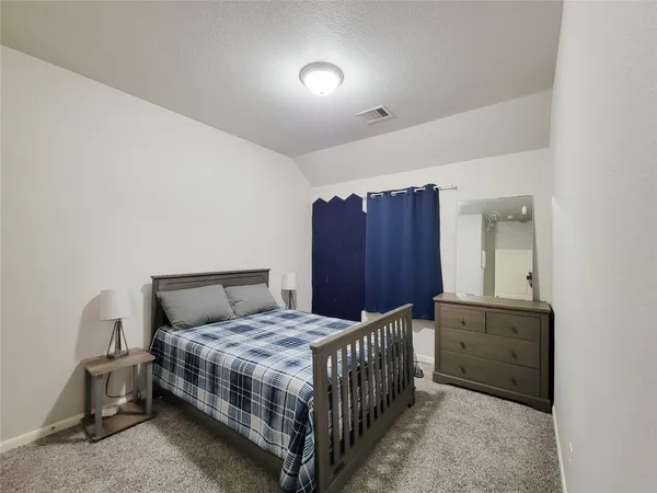 $2,500 | 11502 Stonepine Meadow Court, Tomball, TX 77375