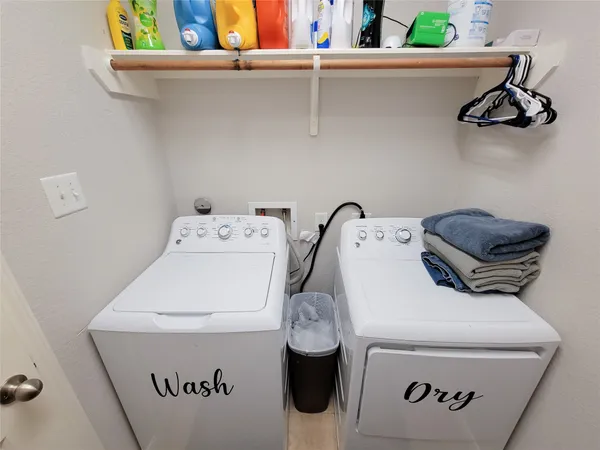 $2,500 | 11502 Stonepine Meadow Court, Tomball, TX 77375