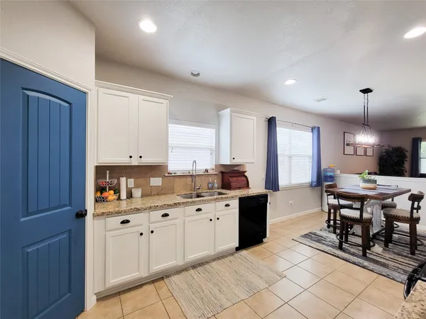 $2,500 | 11502 Stonepine Meadow Court, Tomball, TX 77375