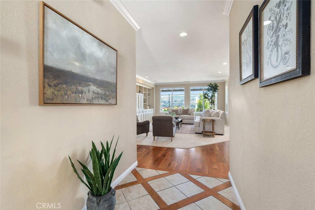 2441 Traditions Loop Paso Robles, CA 93446 - Photo 2 of 61