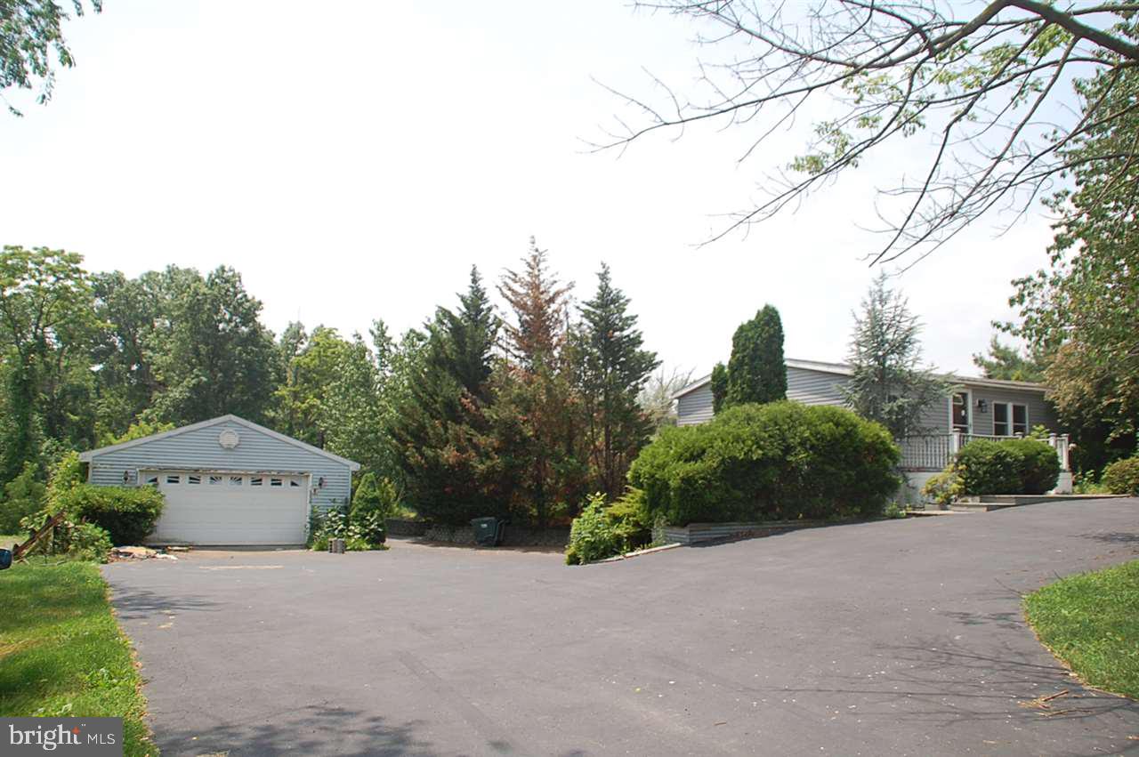 634 Brandy Run Road Newville, PA 17241 - Photo 2 of 25 Gallery Image 2