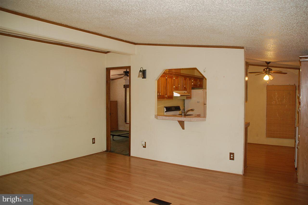 634 Brandy Run Road Newville, PA 17241 - Photo 5 of 25 Gallery Image 5