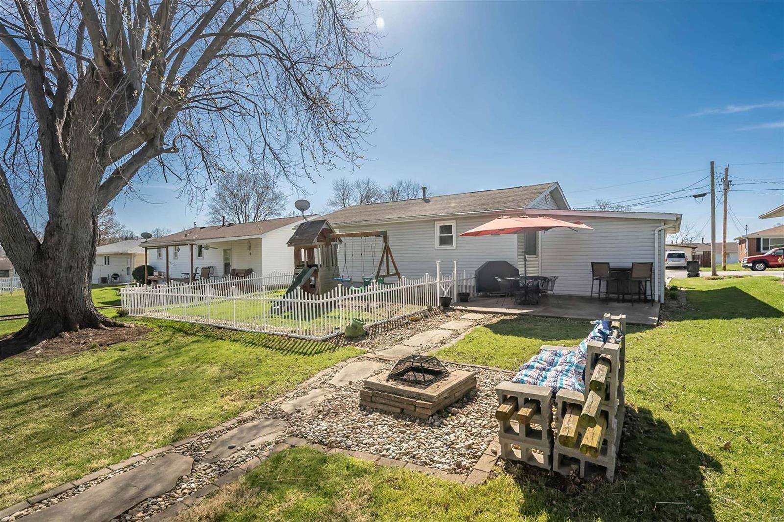 506 Mobile Street Waterloo, IL 62298 - Photo 35 of 38 Gallery Image 35