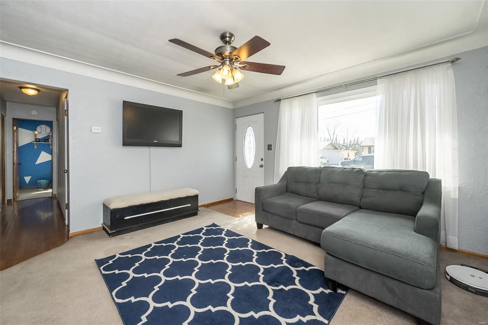 506 Mobile Street Waterloo, IL 62298 - Photo 5 of 38 Gallery Image 5
