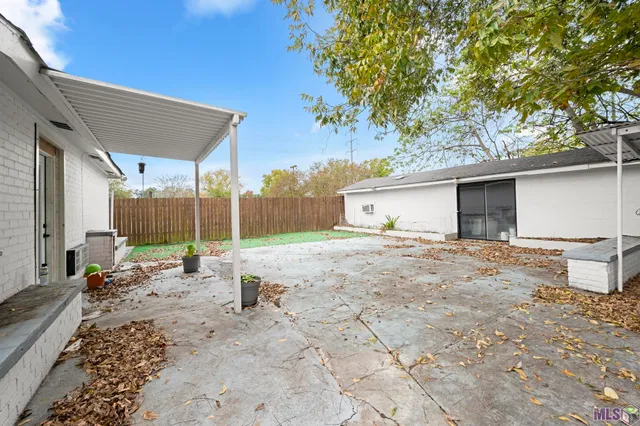 $215,000 | 3845 Plum Broque Drive, Baton Rouge, LA 70808