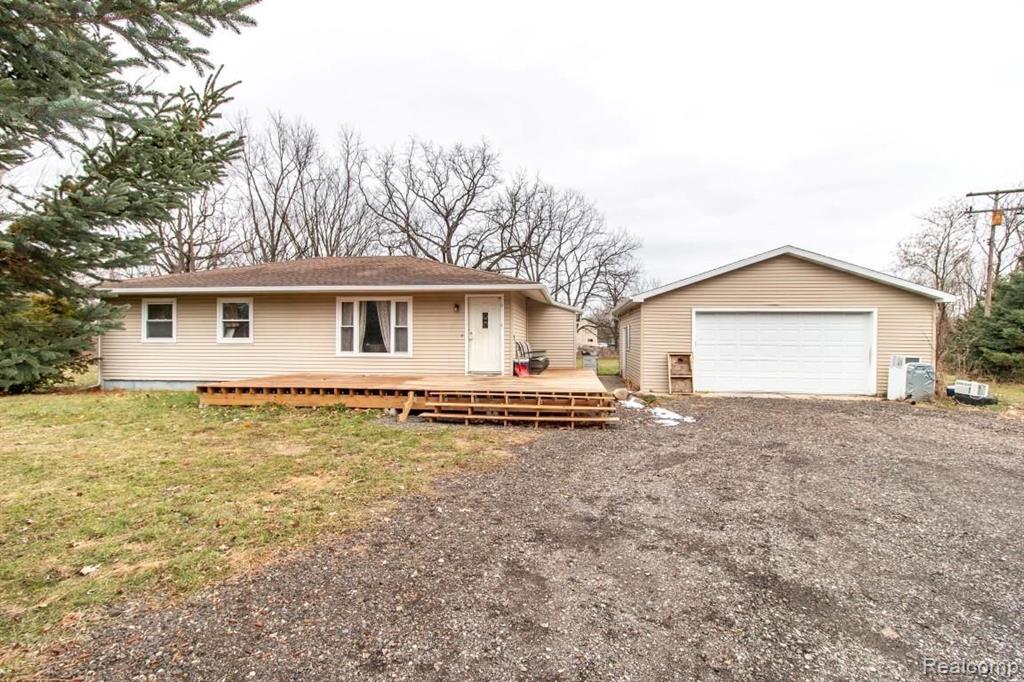 2890 Fleming Road Howell, MI 48855 - Photo 23 of 25 Gallery Image 23