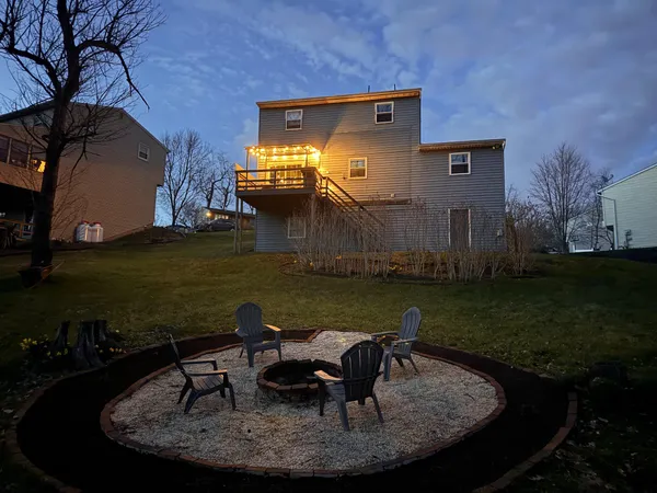 $284,900 | 180 Sugar Maple Drive, Etters, PA 17319