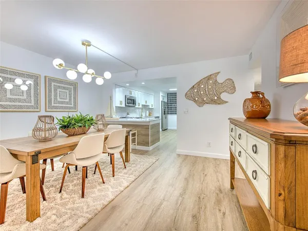 $6,000 | 517 Bayport Way, Unit 517, Longboat Key, FL 34228