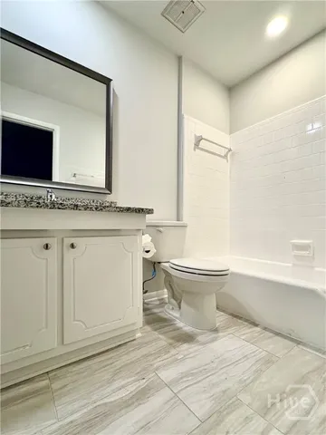 $1,995 | 455 Mall Boulevard, Unit 13, Savannah, GA 31406