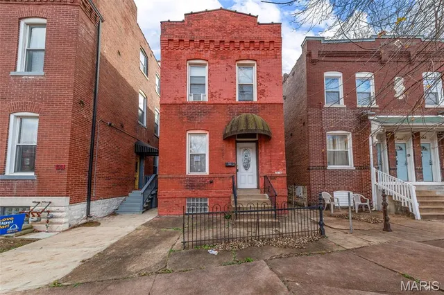 $144,900 | 3018 Texas Avenue, St. Louis, MO 63118