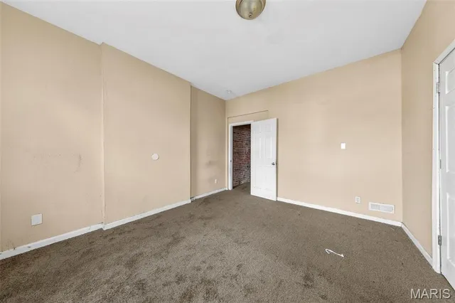 $134,900 | 3018 Texas Avenue, St. Louis, MO 63118