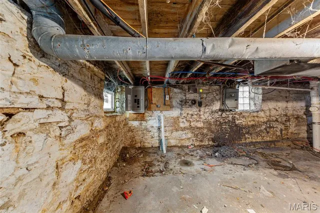 $134,900 | 3018 Texas Avenue, St. Louis, MO 63118