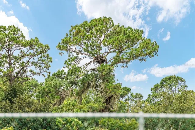 $364,900 | 8759 Southwest 69th Place Road, Ocala, FL 34481