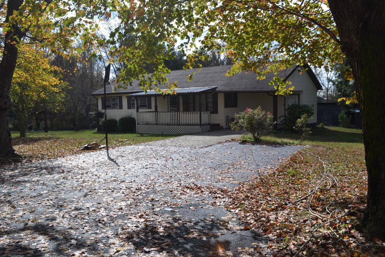 8069 Barbourville Road London, KY 40744 - Photo 9 of 55 Listing Photo