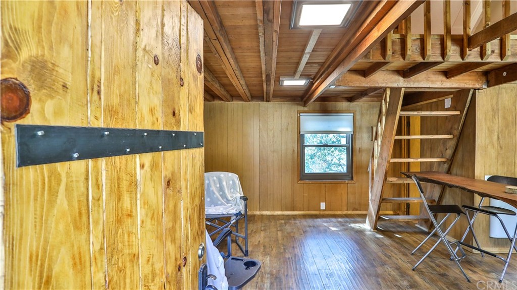 34 Manker Flats Mt Baldy, CA 91759 - Photo 5 of 30 a front door with wooden floor and windows