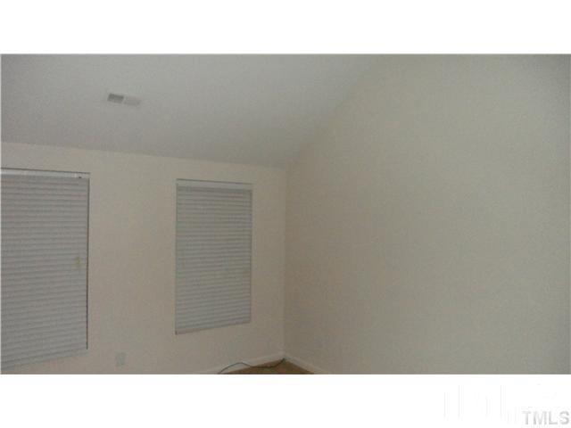 6610 Frogstool Lane Raleigh, NC 27610 - Photo 9 of 11
