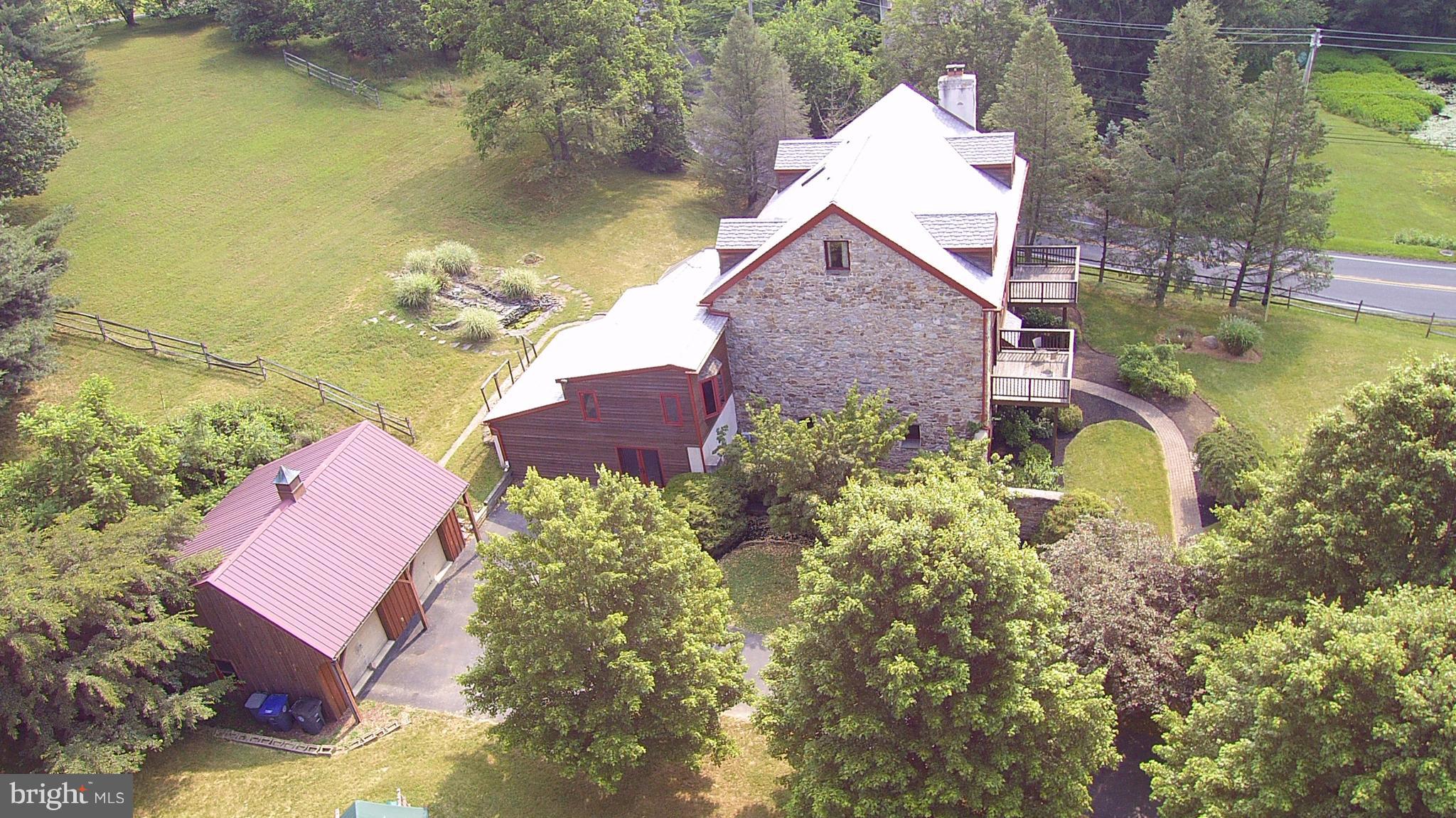 10 Twin Pines Road Downingtown, PA 19335 - Photo 8 of 33 Gallery Image 8