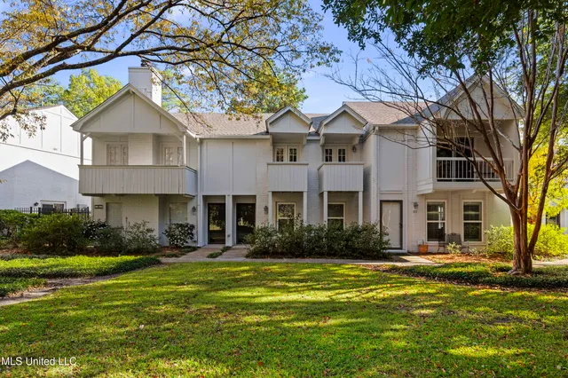 $280,000 | 550 Post Road, Unit 205, Ridgeland, MS 39157