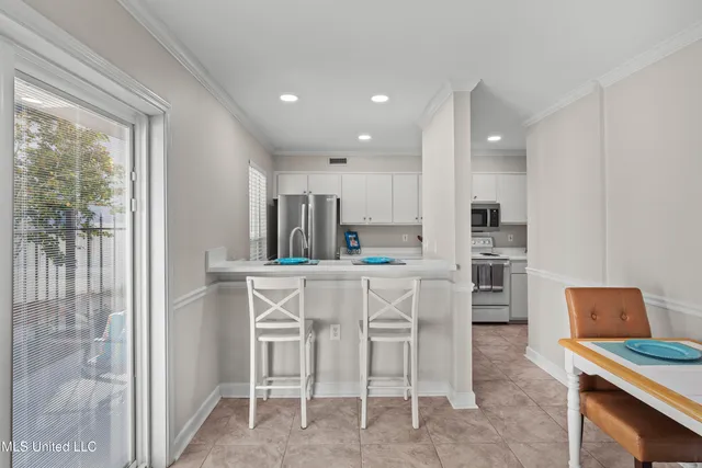 $280,000 | 550 Post Road, Unit 205, Ridgeland, MS 39157