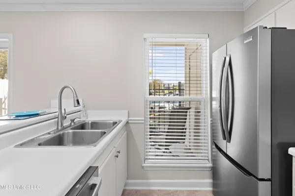 $280,000 | 550 Post Road, Unit 205, Ridgeland, MS 39157