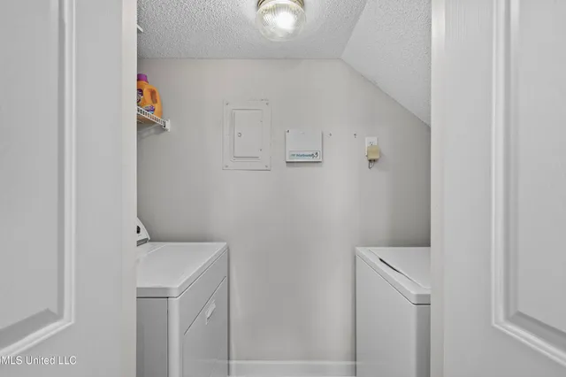 $280,000 | 550 Post Road, Unit 205, Ridgeland, MS 39157