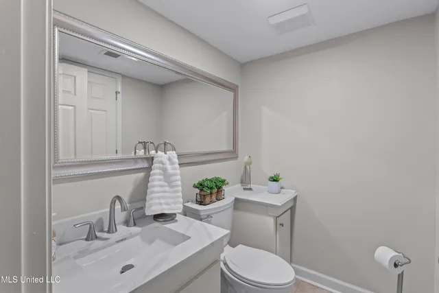 $280,000 | 550 Post Road, Unit 205, Ridgeland, MS 39157