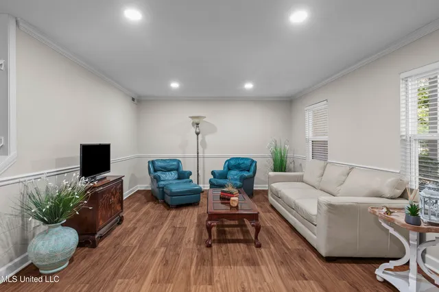 $280,000 | 550 Post Road, Unit 205, Ridgeland, MS 39157