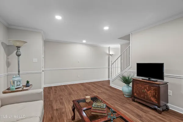 $280,000 | 550 Post Road, Unit 205, Ridgeland, MS 39157