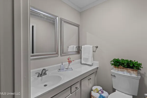 $280,000 | 550 Post Road, Unit 205, Ridgeland, MS 39157