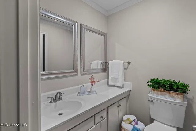 $280,000 | 550 Post Road, Unit 205, Ridgeland, MS 39157