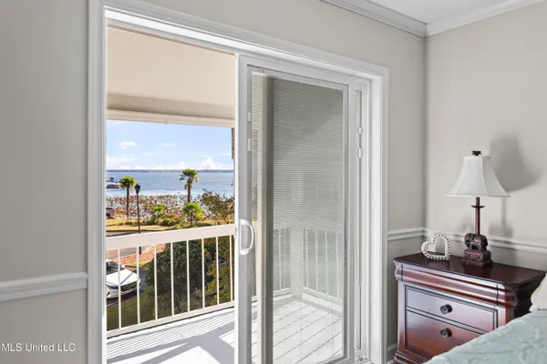 $280,000 | 550 Post Road, Unit 205, Ridgeland, MS 39157