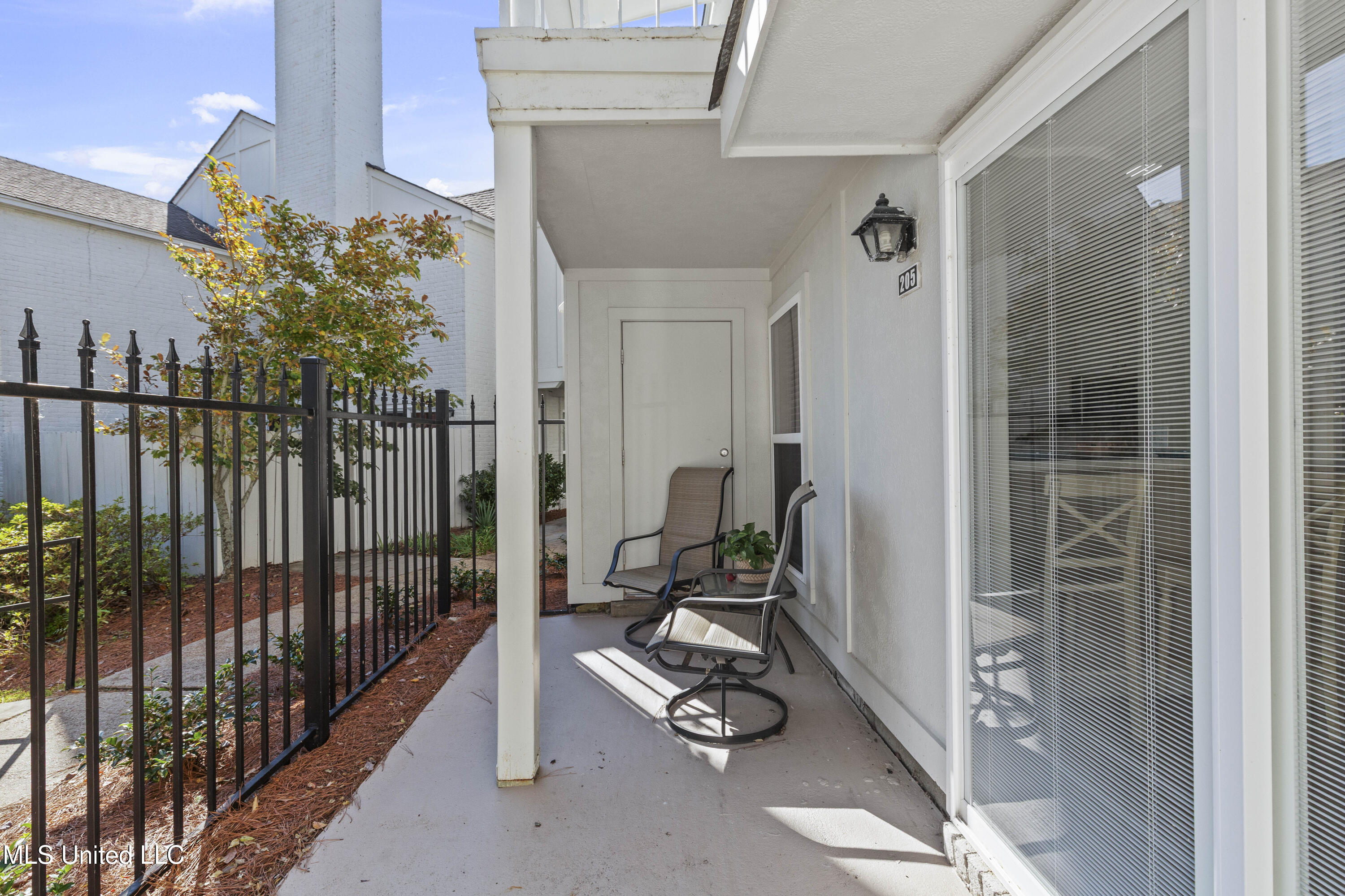 550 Post Road, Unit 205 Ridgeland, MS 39157 - Photo 5 of 71 Unit 205-7