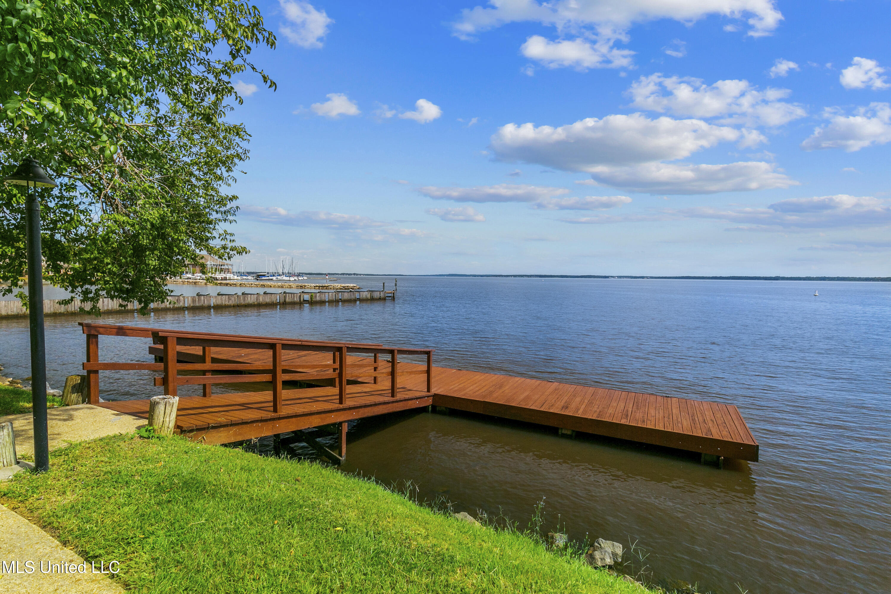 550 Post Road, Unit 205 Ridgeland, MS 39157 - Photo 59 of 71 Unit 205-70