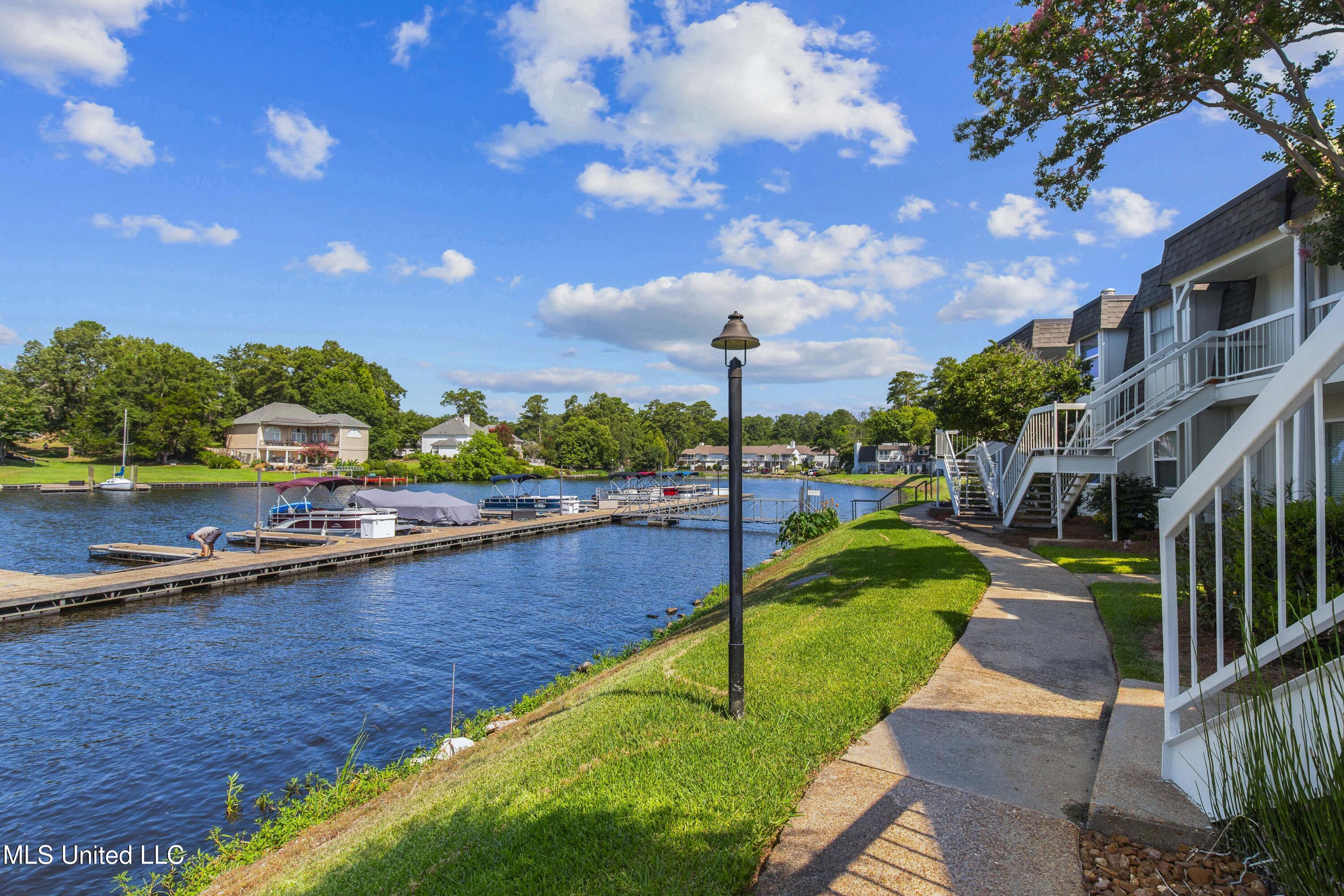 550 Post Road, Unit 205 Ridgeland, MS 39157 - Photo 61 of 71 Unit 205-74