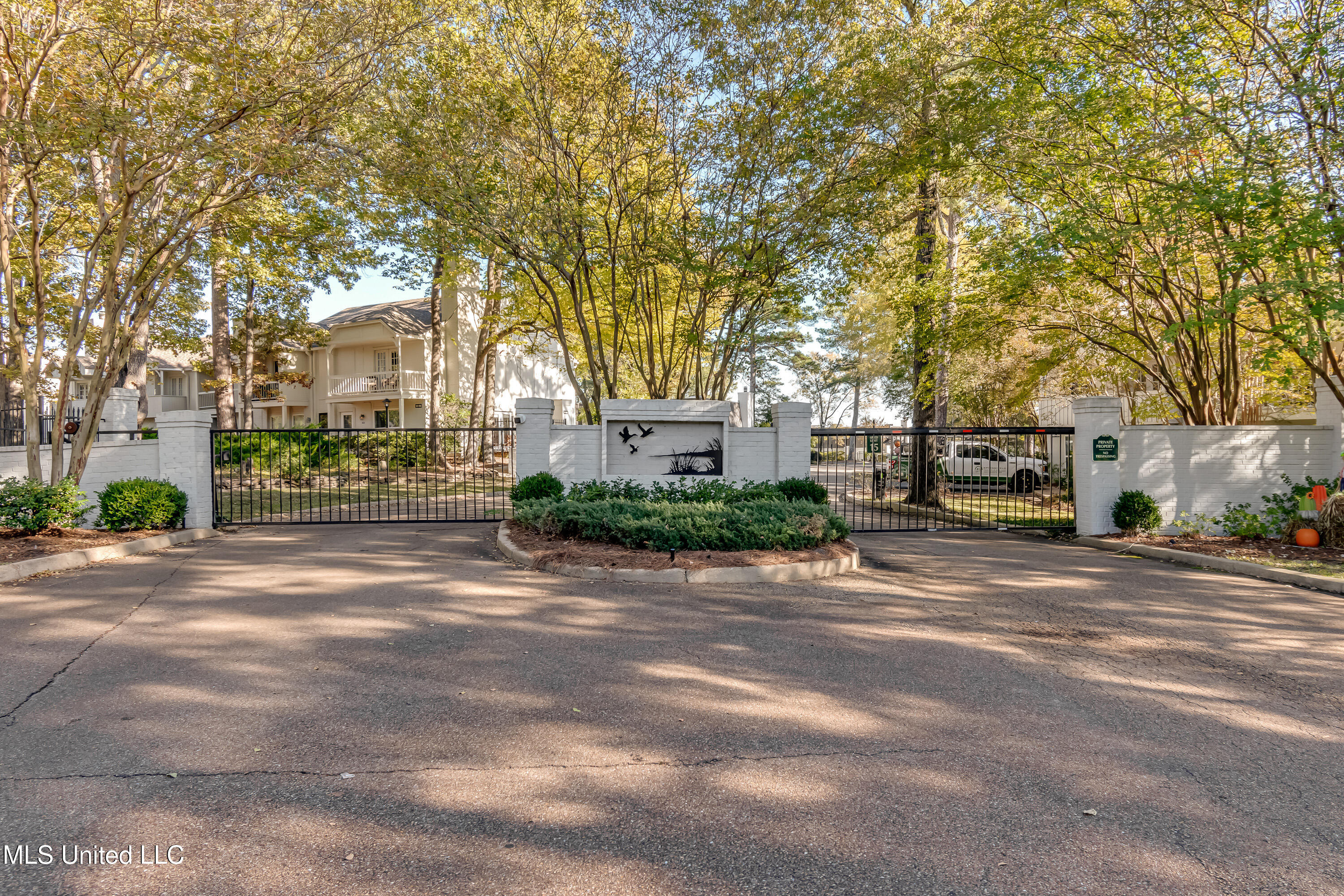 550 Post Road, Unit 205 Ridgeland, MS 39157 - Photo 7 of 71 Point Clear 205-71