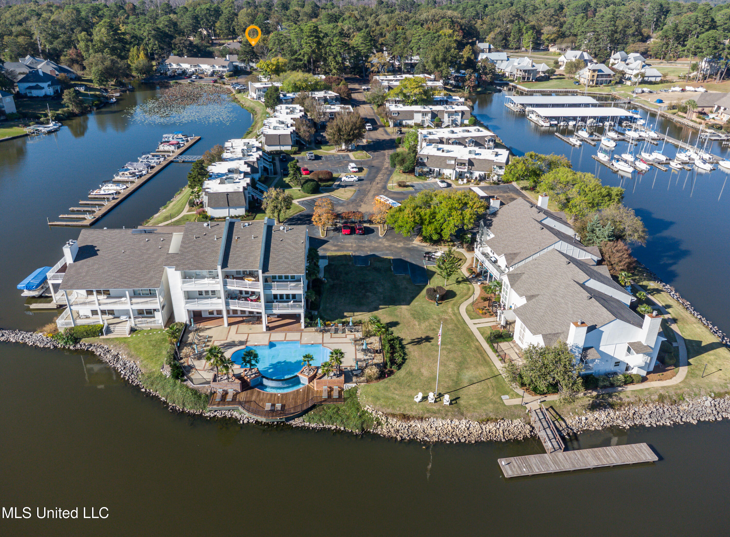 550 Post Road, Unit 205 Ridgeland, MS 39157 - Photo 8 of 71 Point Clear 205 drone-14