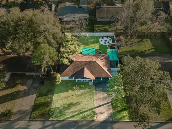 $550,000 | 9515 Meadowglen Lane, Houston, TX 77063