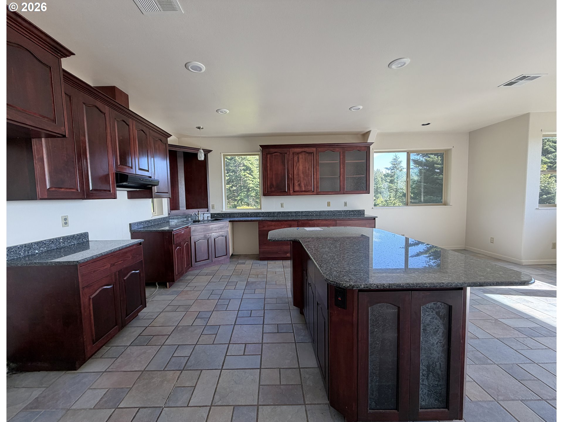 47500 Pacific View Road Langlois, OR 97450 - Photo 16 of 43 Kitchen