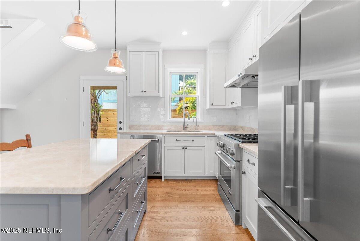 121 Moore Street St. Augustine, FL 32084 - Photo 4 of 31 11-Kitchen 1 5-9-2025