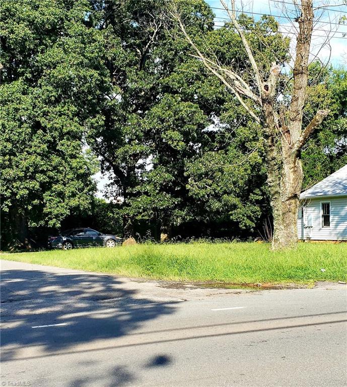 5019 Old Rural Hall Road, corner lot