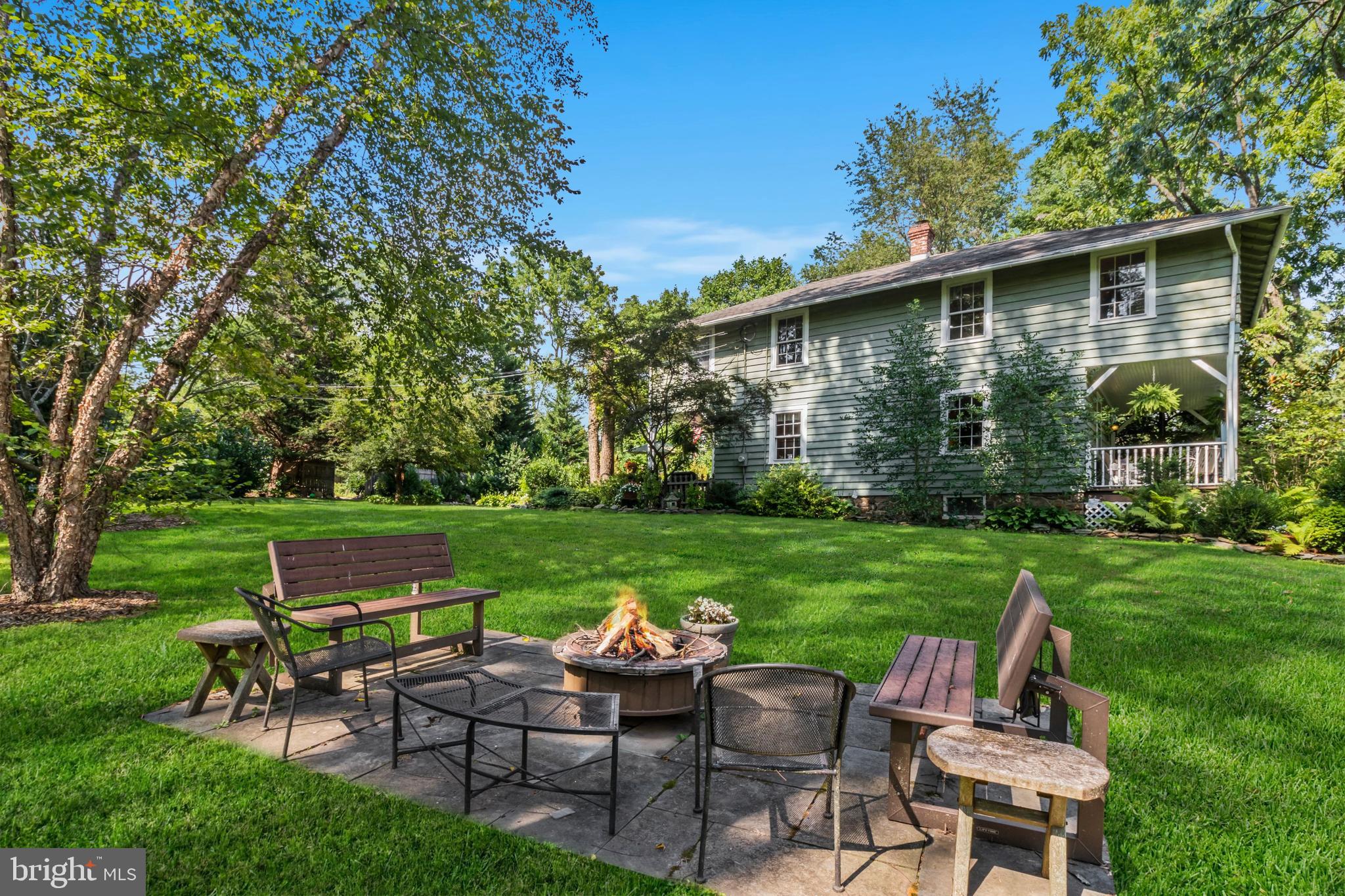 808 Newtown Road Berwyn, PA 19312 - Photo 3 of 52