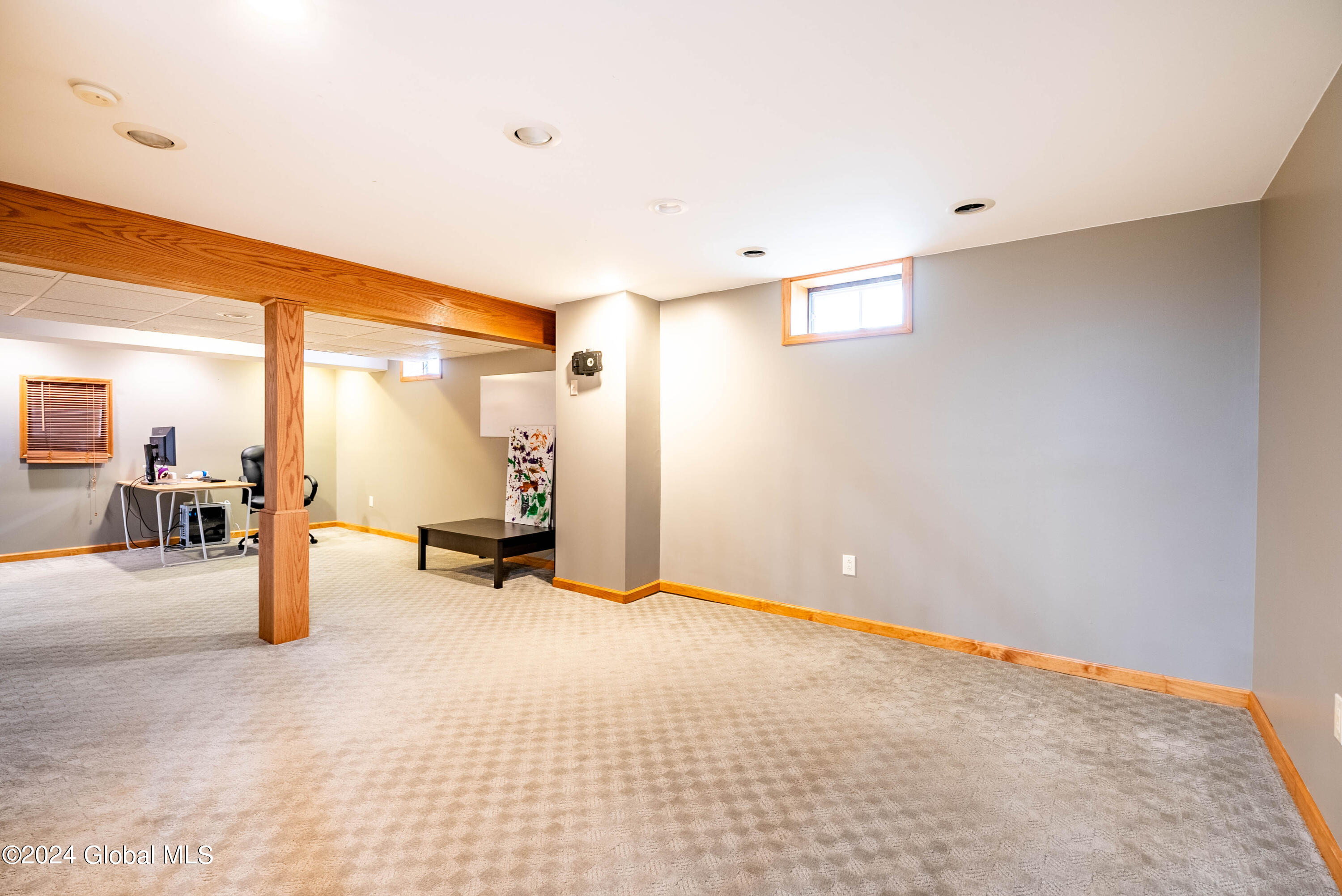 4017 Newcastle Road Schenectady, NY 12303 - Photo 36 of 58 37