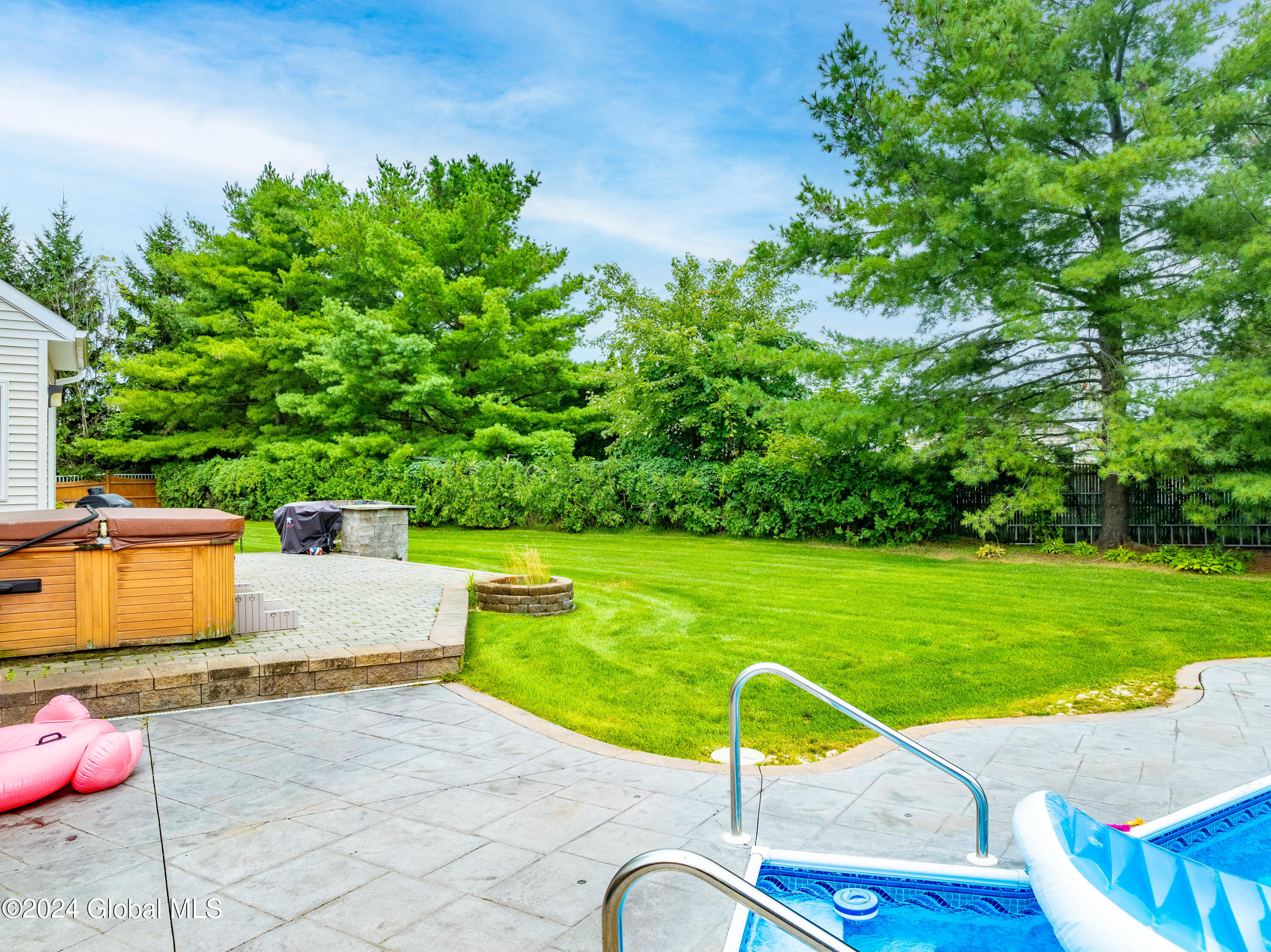 4017 Newcastle Road Schenectady, NY 12303 - Photo 50 of 58 47