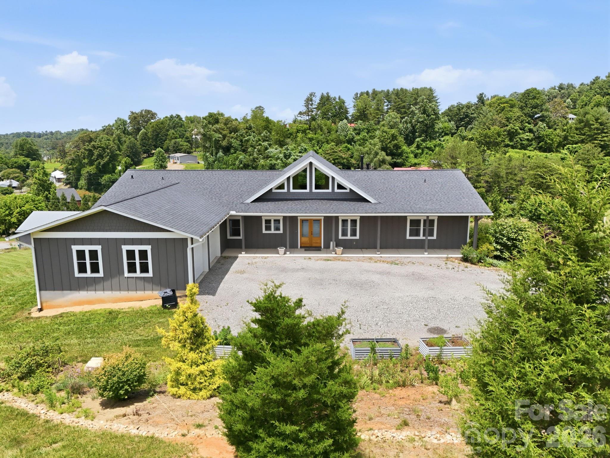 41 Bell Sprinkle Road Weaverville, NC 28787 - Photo 2 of 47