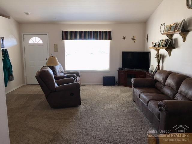 62637 Hawkview Road Bend, OR 97701 - Photo 10 of 19 Additional Photo