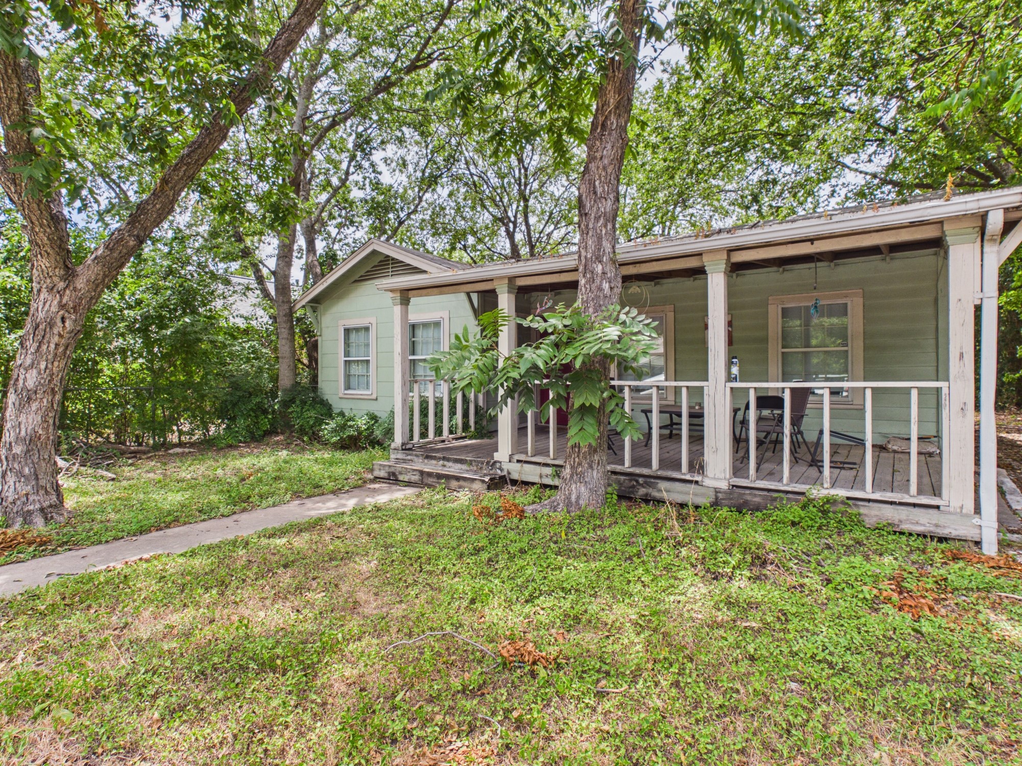 5204 Duval Street Austin, TX 78751 - Photo 1 of 22