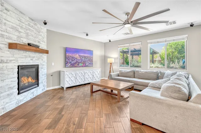 $679,000 | 1129 Via Della Costrella, Henderson, NV 89011