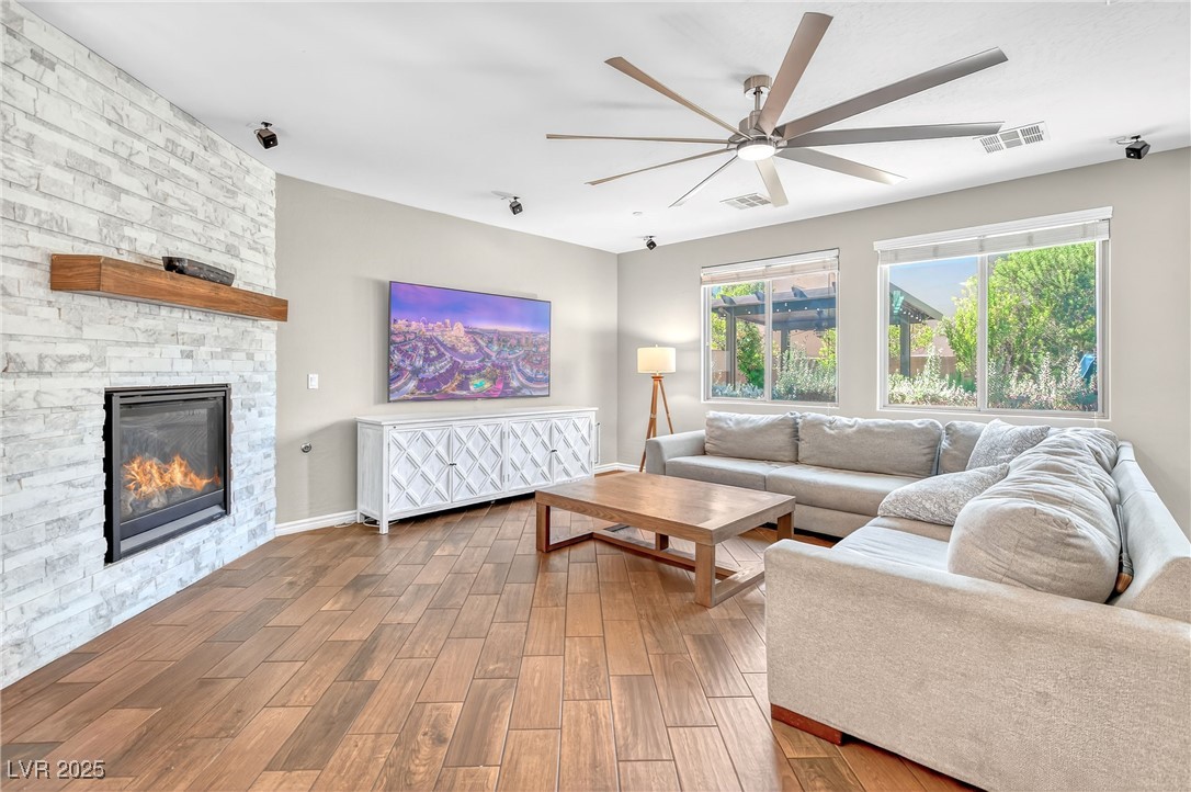 1129 Via Della Costrella Henderson, NV 89011 - Photo 6 of 51